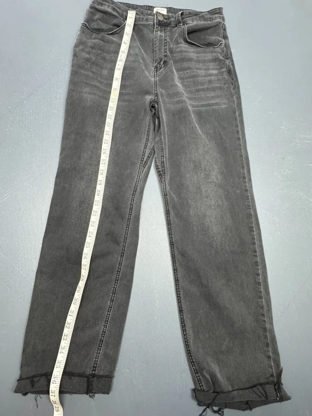 Ripton & Co Womens Size 29 Black Stretch Wide Leg Raw Hem Cargo Jeans High Rise - Picture 13 of 14
